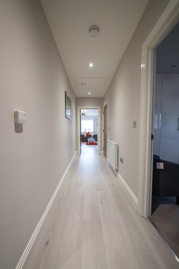 Helios Court Penthouse Serviced Apartment By Ferndale Maidenhead Kültér fotó