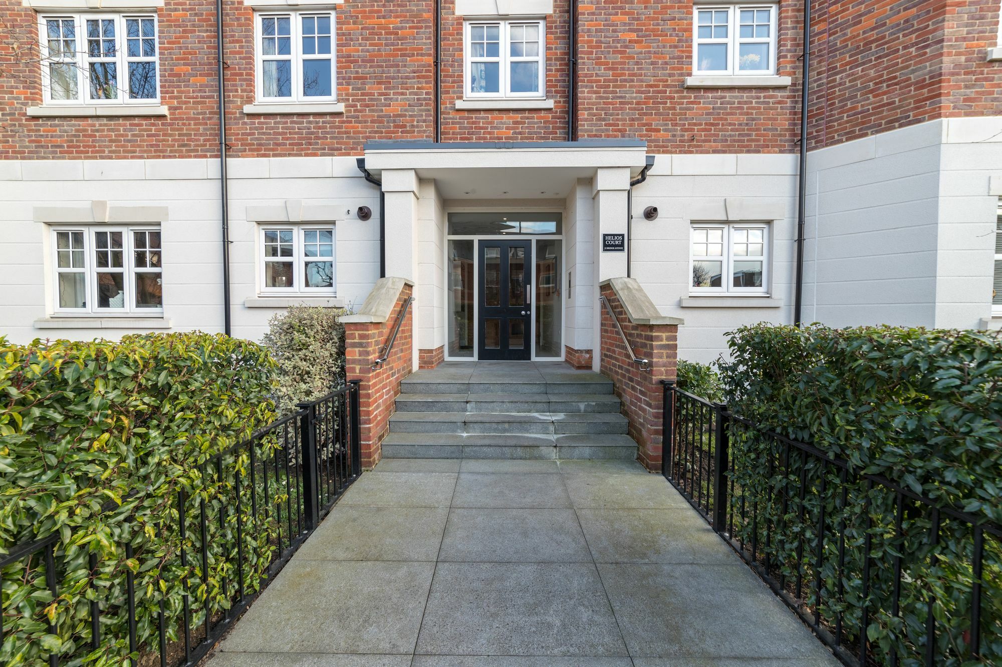 Helios Court Penthouse Serviced Apartment By Ferndale Maidenhead Kültér fotó